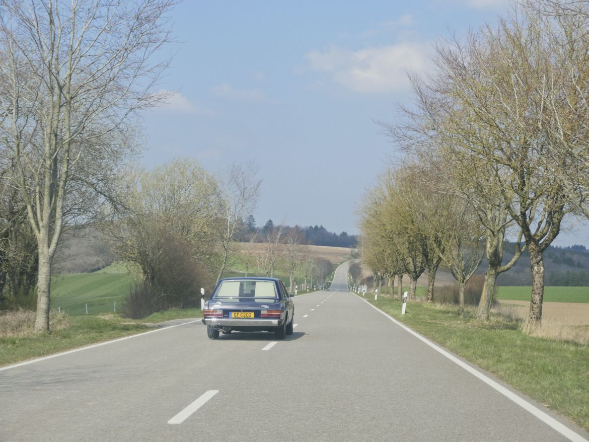 17 L1001586